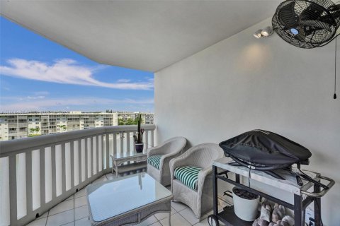 Copropriété à vendre à Aventura, Floride: 2 chambres, 105.91 m2 № 1745713 - photo 28