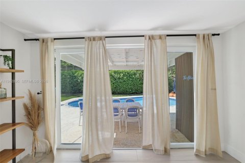 Купить виллу или дом в Майами, Флорида 3 комнаты, 196.21м2, № 2049726 - фото 8