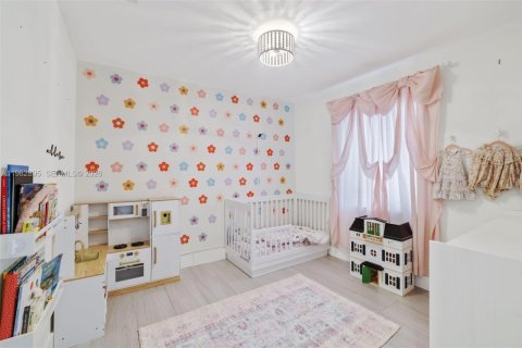 Купить виллу или дом в Майами, Флорида 3 комнаты, 196.21м2, № 2049726 - фото 23