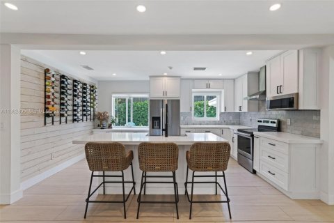 Купить виллу или дом в Майами, Флорида 3 комнаты, 196.21м2, № 2049726 - фото 18