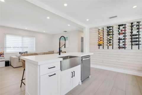 Купить виллу или дом в Майами, Флорида 3 комнаты, 196.21м2, № 2049726 - фото 24