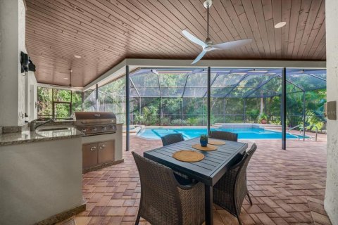 Casa en venta en Palm Harbor, Florida, 4 dormitorios, 346.99 m2 № 2384443 - foto 4