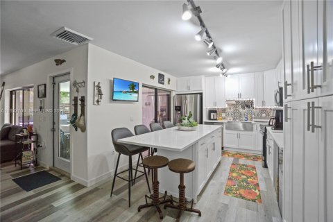 Adosado en venta en Palm Beach Gardens, Florida, 3 dormitorios, 138.24 m2 № 1992153 - foto 8