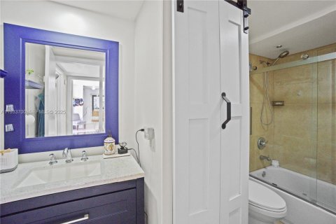 Adosado en venta en Palm Beach Gardens, Florida, 3 dormitorios, 138.24 m2 № 1992153 - foto 30