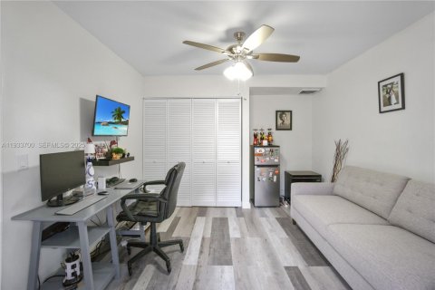 Adosado en venta en Palm Beach Gardens, Florida, 3 dormitorios, 138.24 m2 № 1992153 - foto 14