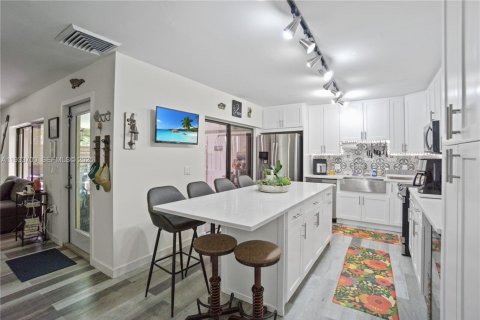 Adosado en venta en Palm Beach Gardens, Florida, 3 dormitorios, 138.24 m2 № 1992153 - foto 3