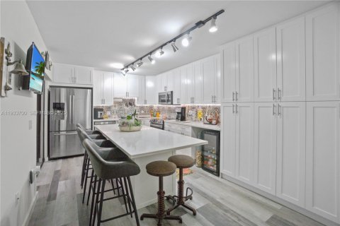 Adosado en venta en Palm Beach Gardens, Florida, 3 dormitorios, 138.24 m2 № 1992153 - foto 2