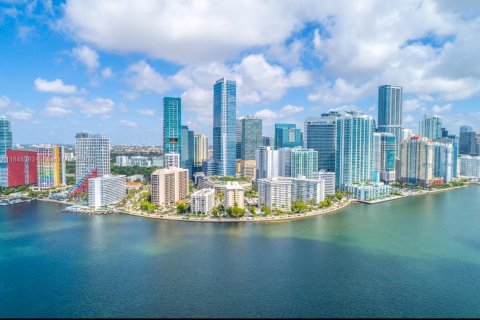 Condominio en venta en Miami, Florida, 2 dormitorios, 106.65 m2 № 1848955 - foto 27