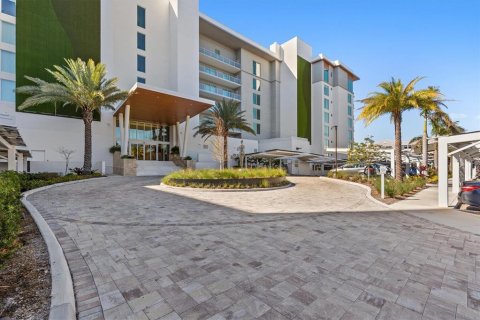 Condo in Clearwater, Florida, 2 bedrooms  № 2227273 - photo 15