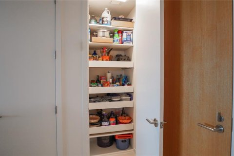 Condo in Clearwater, Florida, 2 bedrooms  № 2227273 - photo 13