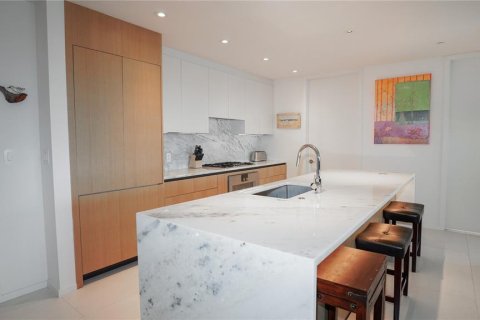 Condo in Clearwater, Florida, 2 bedrooms  № 2227273 - photo 5