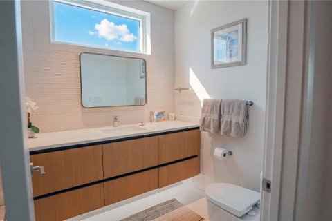 Condo in Clearwater, Florida, 2 bedrooms  № 2227273 - photo 10