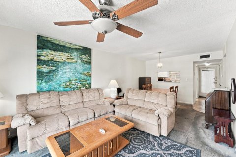 Condominio en venta en Sunrise, Florida, 2 dormitorios, 80.92 m2 № 2169326 - foto 11