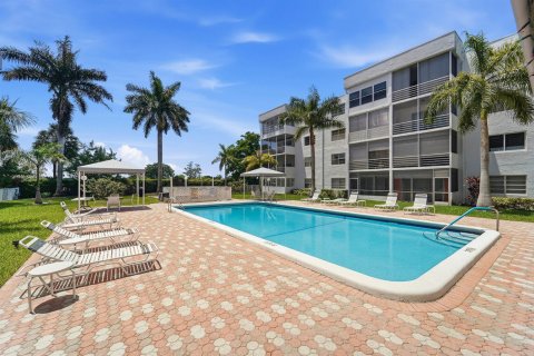 Condominio en venta en Sunrise, Florida, 2 dormitorios, 80.92 m2 № 2169326 - foto 22