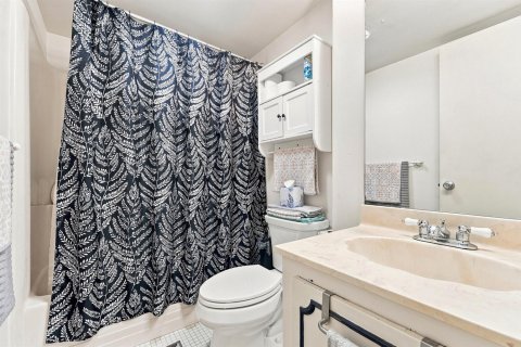 Condominio en venta en Sunrise, Florida, 2 dormitorios, 80.92 m2 № 2169326 - foto 19