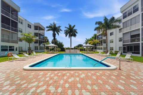 Condominio en venta en Sunrise, Florida, 2 dormitorios, 80.92 m2 № 2169326 - foto 23