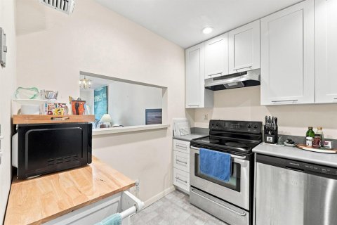 Condominio en venta en Sunrise, Florida, 2 dormitorios, 80.92 m2 № 2169326 - foto 6