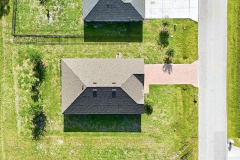 Villa ou maison à vendre à Punta Gorda, Floride: 4 chambres, 169.83 m2 № 2205239 - photo 29