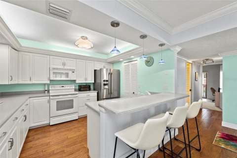 Condo in Bradenton, Florida, 3 bedrooms  № 1914995 - photo 6