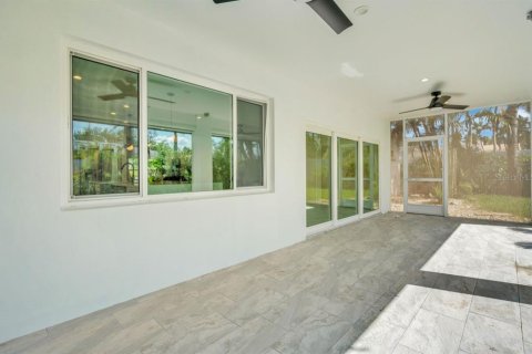 House in Clearwater, Florida 3 bedrooms, 176.33 sq.m. № 1842165 - photo 27