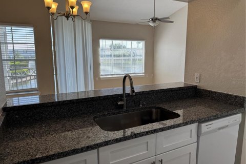 Condominio en alquiler en Orlando, Florida, 2 dormitorios, 94.67 m2 № 1819318 - foto 6