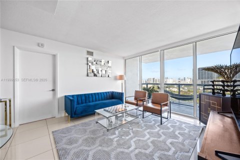 Снять в аренду кондоминиум в Майами, Флорида 2 спальни, № 2066373 - фото 7