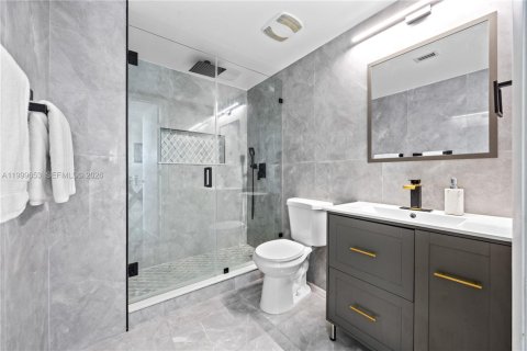 Снять в аренду кондоминиум в Майами, Флорида 2 спальни, № 2066373 - фото 22