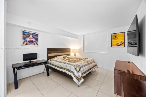 Снять в аренду кондоминиум в Майами, Флорида 2 спальни, № 2066373 - фото 27