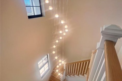 Villa ou maison à vendre à Tampa, Floride: 4 chambres, 300.07 m2 № 2294807 - photo 8