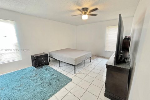 Condominio en venta en Lauderhill, Florida, 1 dormitorio, 68.28 m2 № 2001771 - foto 7