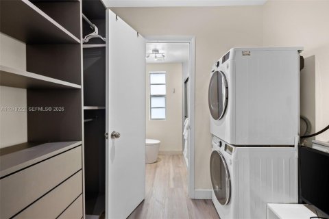 Снять в аренду кондоминиум в Майами-Бич, Флорида 41.9м2, № 2046026 - фото 18