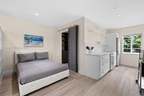 Снять в аренду кондоминиум в Майами-Бич, Флорида 41.9м2, № 2046026 - фото 5