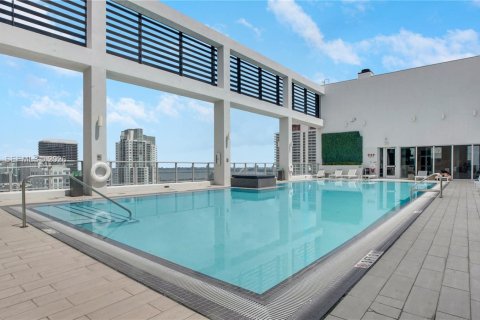 Condo in Miami, Florida, 2 bedrooms № 2081290 - photo 17
