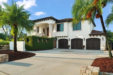 House in Deltona, Florida 4 bedrooms, 399.57 sq.m. № 2207625 - photo 15