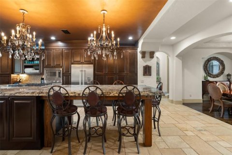 House in Deltona, Florida 4 bedrooms, 399.57 sq.m. № 2207625 - photo 27