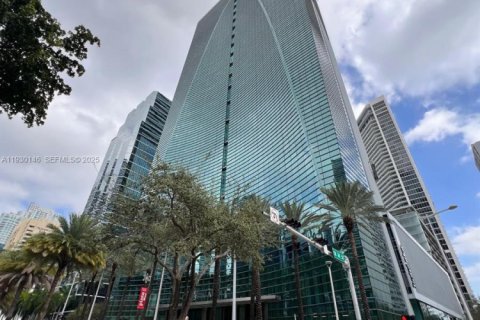 Condominio en Miami, Florida, 1 dormitorio  № 1989151