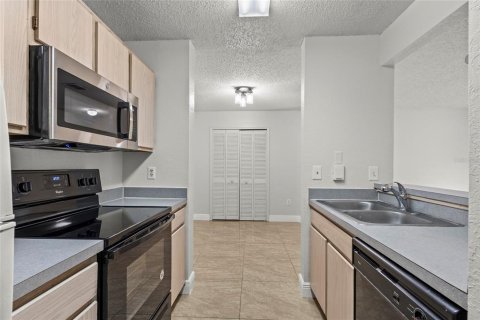 Copropriété à vendre à Gainesville, Floride: 2 chambres, 88.26 m2 № 1909242 - photo 10