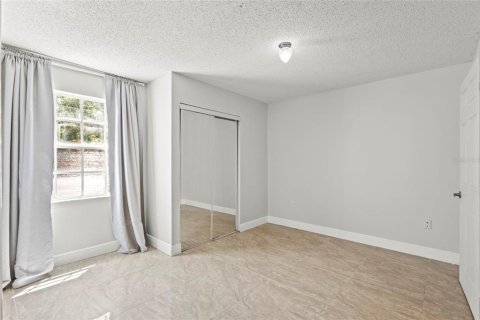 Copropriété à vendre à Gainesville, Floride: 2 chambres, 88.26 m2 № 1909242 - photo 13
