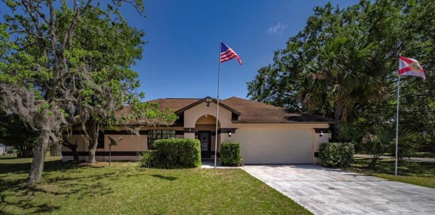 Casa en Palm Coast, Florida 4 dormitorios, 195.75 m2 № 1655667