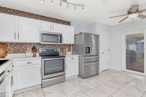 Villa ou maison à vendre à Riverview, Floride: 3 chambres, 121.79 m2 № 1904113 - photo 15