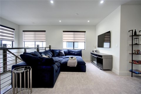 Снять в аренду виллу или дом в Мирамар, Флорида 5 спален, 366.5м2, № 1965146 - фото 17