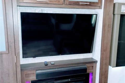 Купить кондоминиум в Апопка, Флорида 5 комнат, 25.27м2, № 1113098 - фото 13