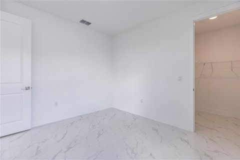 Villa ou maison à vendre à Cape Coral, Floride: 4 chambres, 160.91 m2 № 1905844 - photo 24