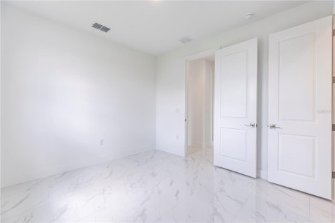 Villa ou maison à vendre à Cape Coral, Floride: 4 chambres, 160.91 m2 № 1905844 - photo 29