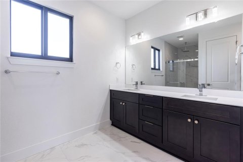 Villa ou maison à vendre à Cape Coral, Floride: 4 chambres, 160.91 m2 № 1905844 - photo 19