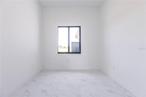 Villa ou maison à vendre à Cape Coral, Floride: 4 chambres, 160.91 m2 № 1905844 - photo 16