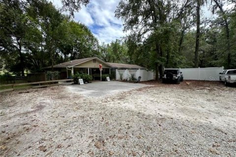 Commercial property in Brooksville, Florida 455.59 sq.m. № 2299357