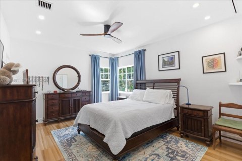 Купить кондоминиум в Майами-Бич, Флорида 2 спальни, 122.63м2, № 2046752 - фото 18