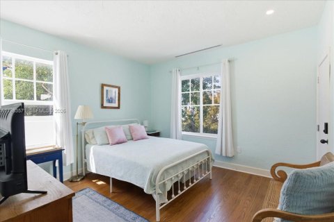 Купить кондоминиум в Майами-Бич, Флорида 2 спальни, 122.63м2, № 2046752 - фото 24