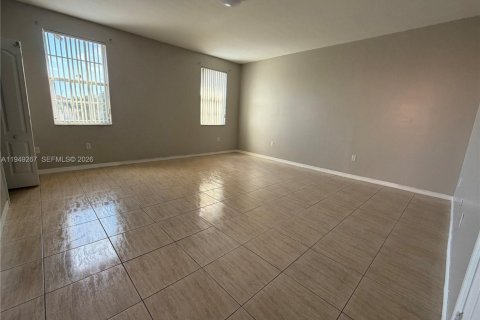 Villa ou maison à vendre à Miami, Floride: 4 chambres, 234.39 m2 № 2005121 - photo 22